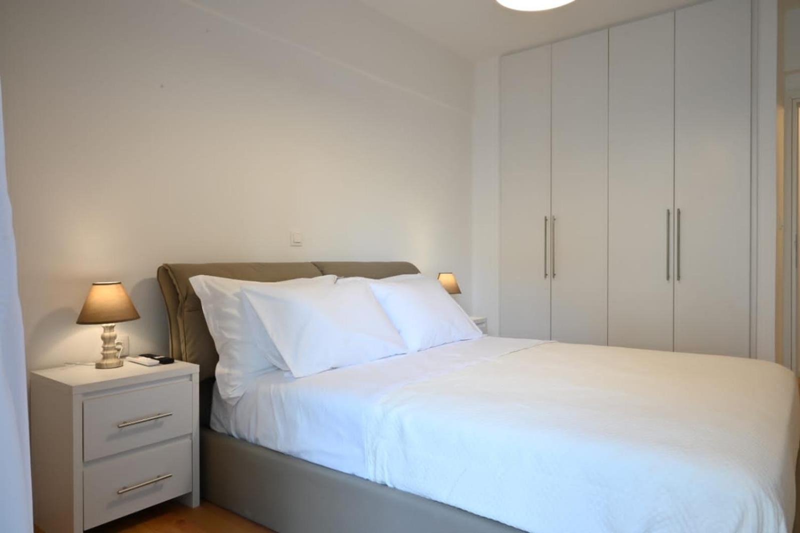 Modern Two Bedroom Apartment At Koukaki 아테네 외부 사진